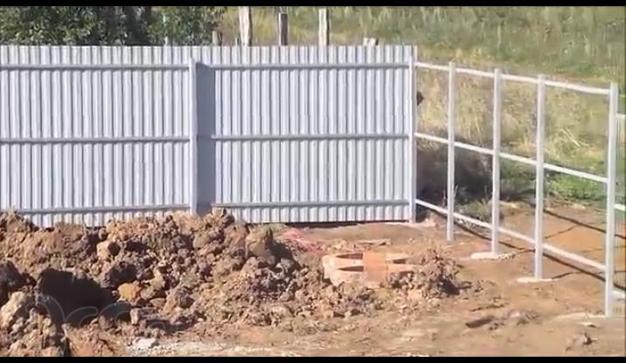 Заборы, ворота (деревянные, металлпрофиль) Газо-электросварщики, Навесы (поликарбонат) кровля, каменьщики, электрики, ямобуры, экскаваторы. И ДР