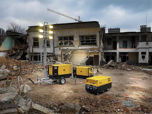 Осветительные мачты ATLAS COPCO на базе дизельных генераторов QAX И QAS ( 6 ламп по 1500 ВТ)